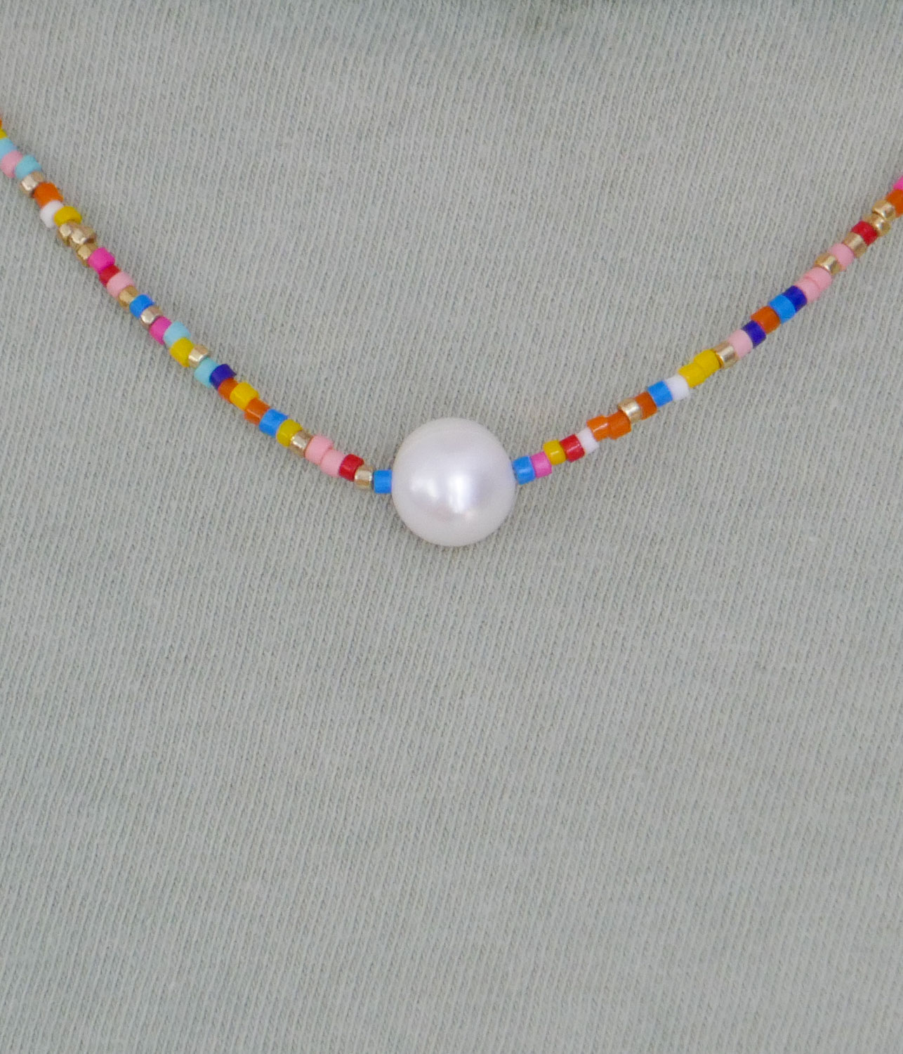 glass bead and pearl necklace for girls