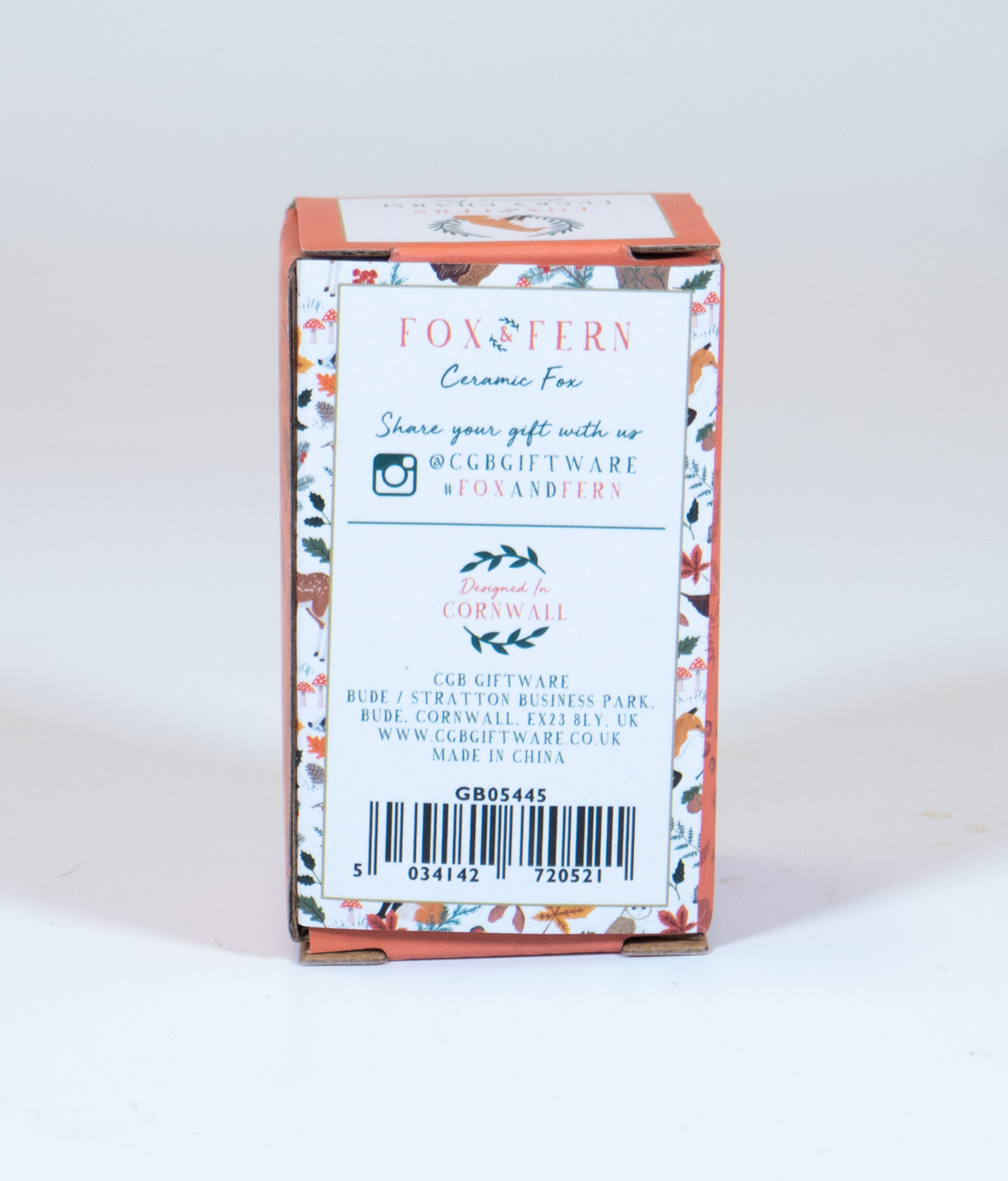 Fox figurine in box - reverse side - Fox and Fern brand