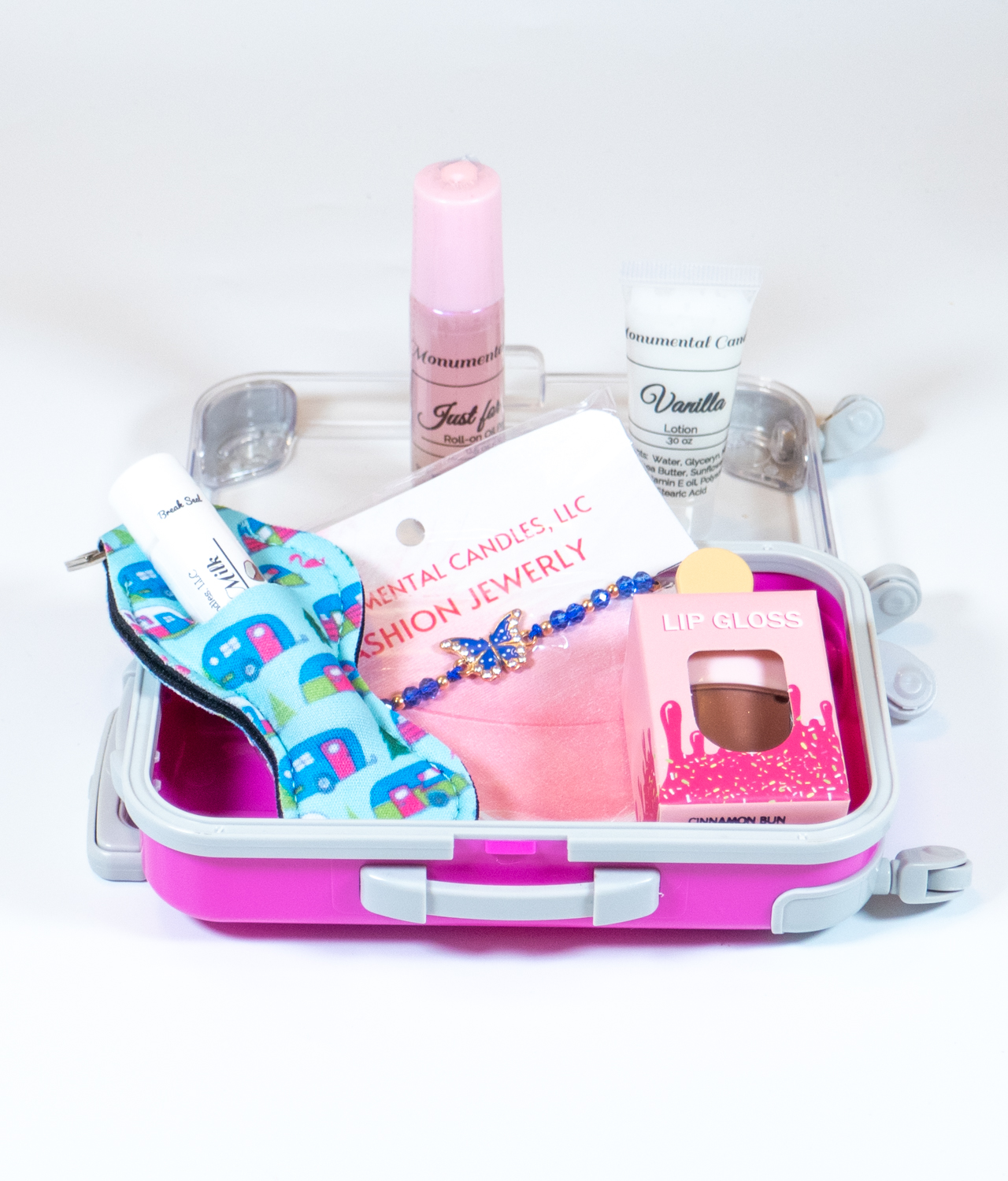 Mini suitcase with bath and body gifts for girls - open-1